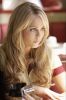 Laura_Vandervoort_Smallville_Press_Stills_04301649_1.jpg